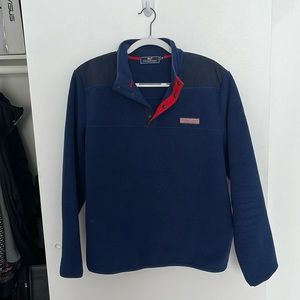 Vineyard vines snap fleece. Navy Blue Men’s size Medium. Barely worn.